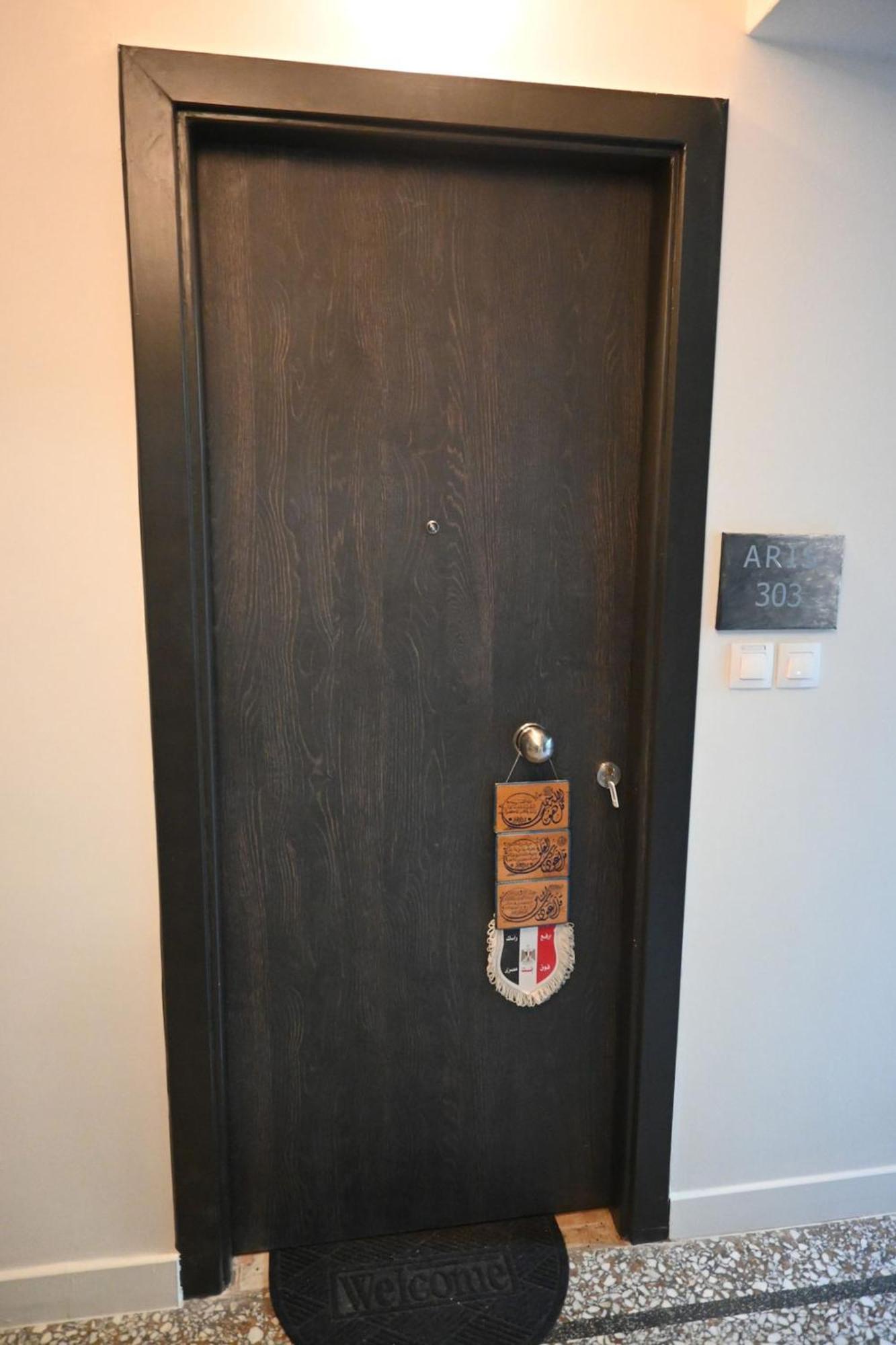 Haris 302 Apartment By Vpn Accomodation Афіни Екстер'єр фото